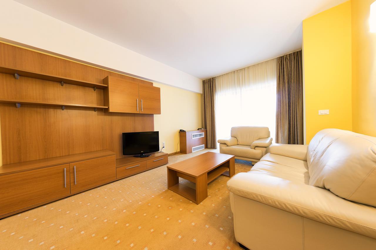Hotel Parc อัลบายูเลีย ภายนอก รูปภาพ